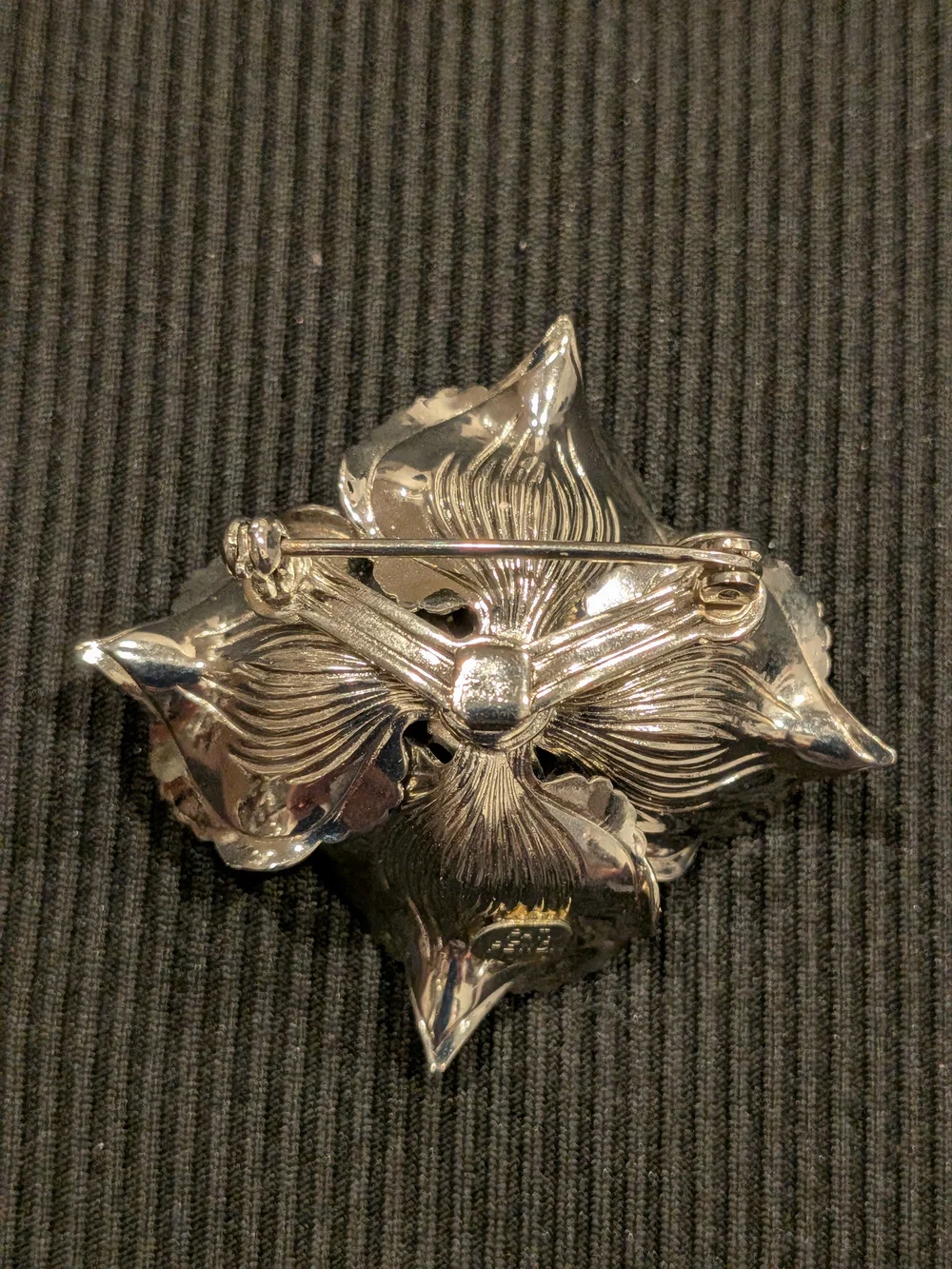 B#3: Silve Floral Brooch with Light Blue Rhinestones Vintage 1940-60s